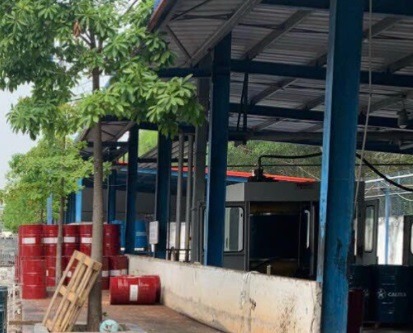 ban-dau-nhot-thuy-luc-mobil-tai-tien-giang