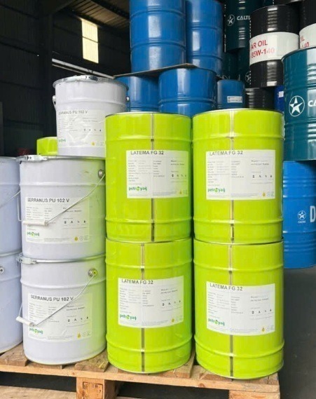 dau-truyen-nhiet-thuc-pham-petroyag-latema-fg-32-thay-the-fuchs-cassida-fm-heat-transfer-fluid-32