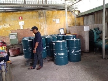 khách hàng sử dụng dầu thủy lực caltex